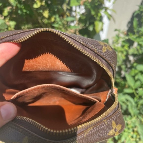 Louis Vuitton LV Shoulder Bag Amazon - Picture 6 of 15